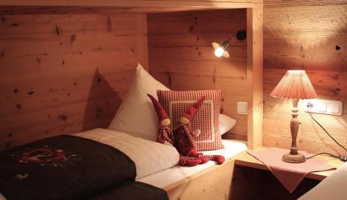 One-Bedroom Apartment with Balcony