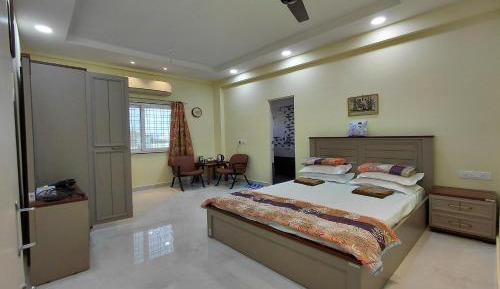 Deluxe Double or Twin Room