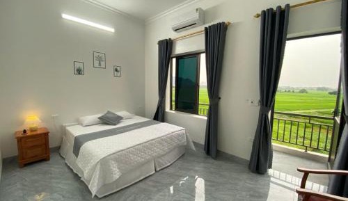 King Room with Balcony