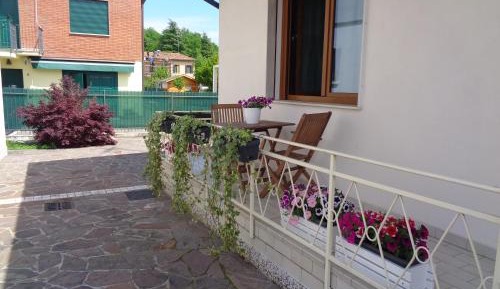 One-Bedroom Apartment with Balcony
