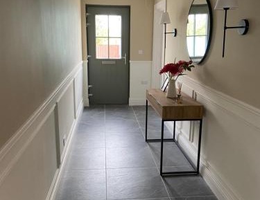 Twin Room with Private Bathroom