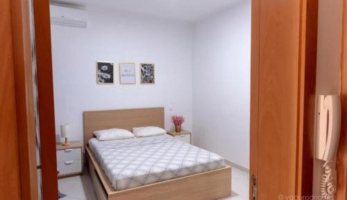 Superior One-Bedroom Apartment