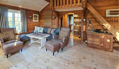 Three-Bedroom Holiday Home 