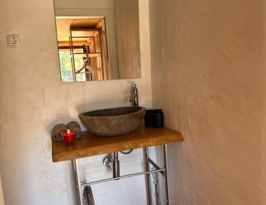 Deluxe Double or Twin Room with Mountain View