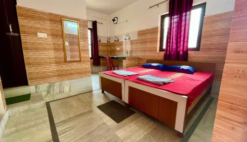 Double Room with Private Bathroom