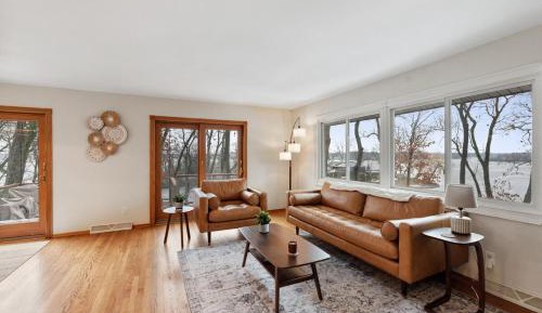 Four-Bedroom Holiday Home