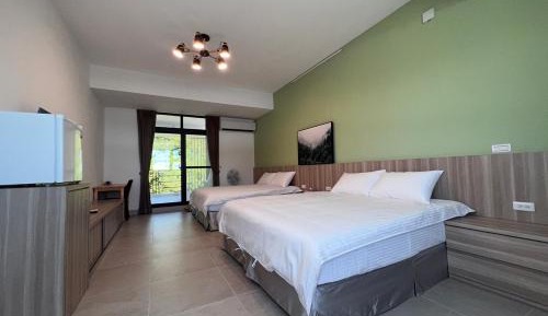 Deluxe Quadruple Room