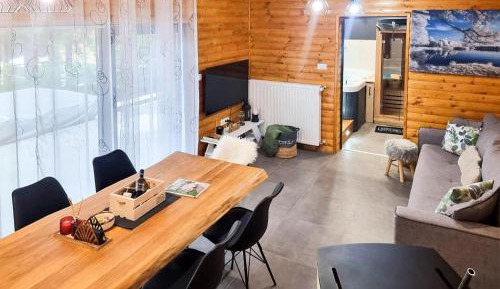 Three-Bedroom Vacation Home 