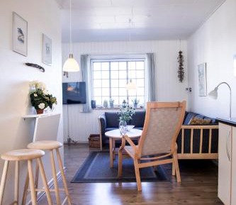 Two-Bedroom Apartment (4+2 Adults)