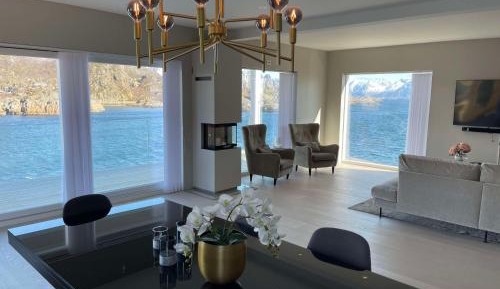Two-Bedroom Apartment - Oceanfront 