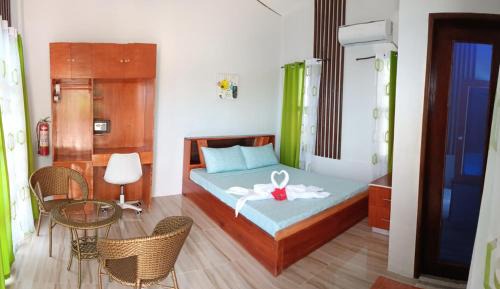Queen Room with Sea View