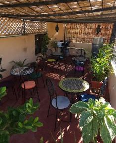 Deluxe Room (2 Adults + 1 Child)