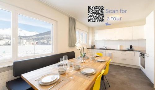 Three-Bedroom Apartment with Water View