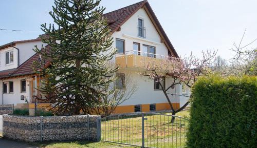 Superior One-Bedroom Apartment with Balcony