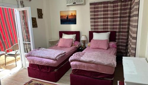 Studio Apartment with Balcony