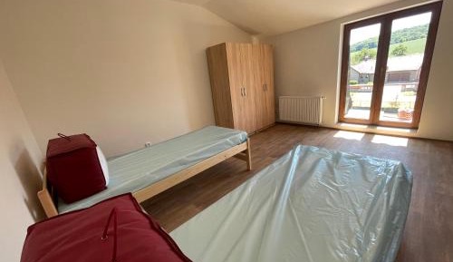 Economy Triple Room with Shared Bathroom