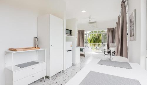 Executive Studio with Balcony