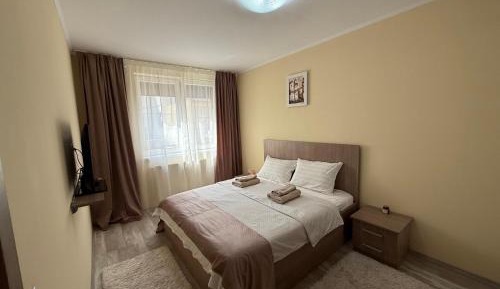 Apartment with City View