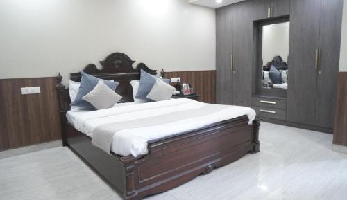 Suite with City View