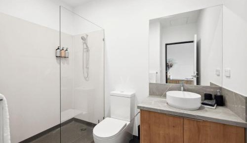 Triple Room with City View