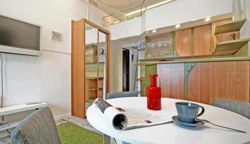 Studio Apartment