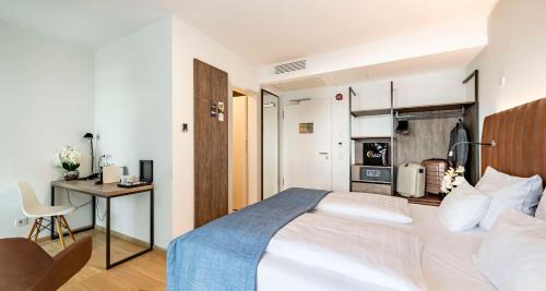 Comfort King Room