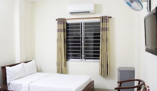 Quadruple Room with Private Bathroom