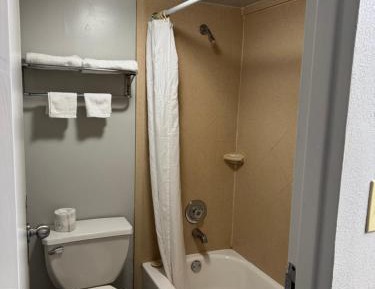 King Suite with Spa Bath