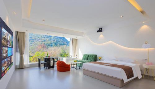 King Room with Garden View