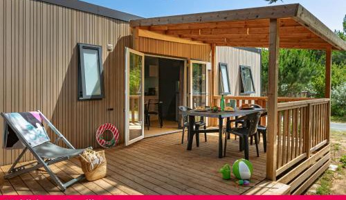 Family Mobile Home (6 people)