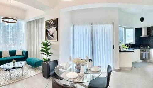 Deluxe One-Bedroom Apartment with Garden View