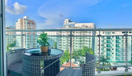 Deluxe One-Bedroom Apartment with City View