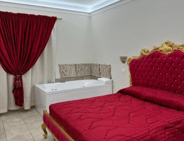 King Room with Spa Bath