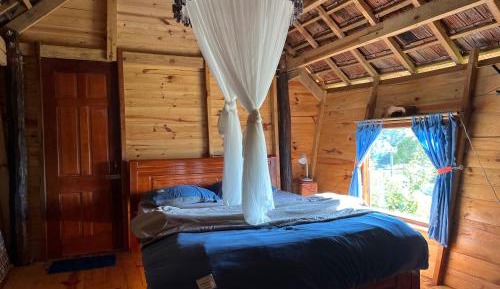Quadruple Room with Mountain View