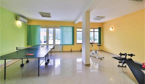 Four-Bedroom Holiday Home