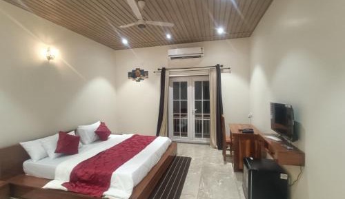 Superior Family Room