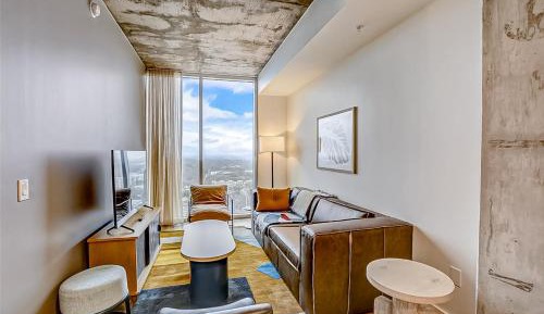 One Bedroom Apartment