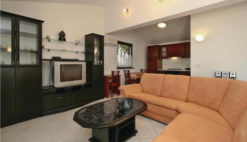 Two-Bedroom Holiday Home