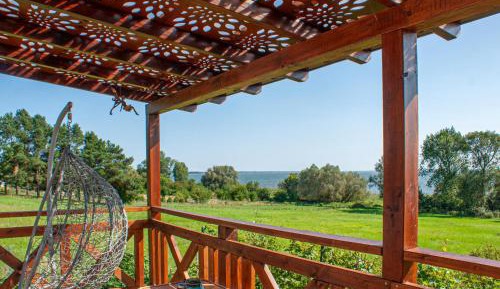 One-Bedroom Holiday Home