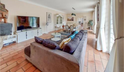 Six-Bedroom Holiday Home