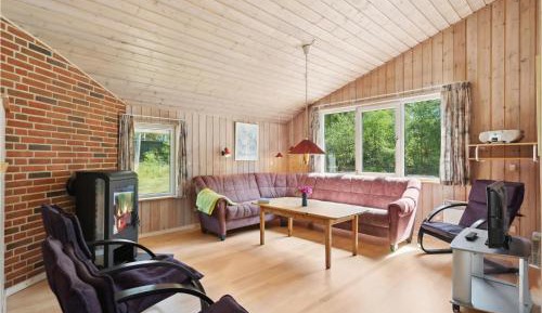 Three-Bedroom Holiday Home 