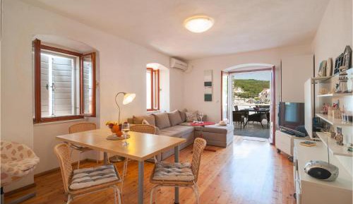 Two-Bedroom Holiday Home