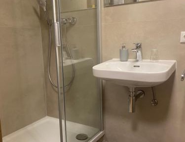 Single Room with Bathroom