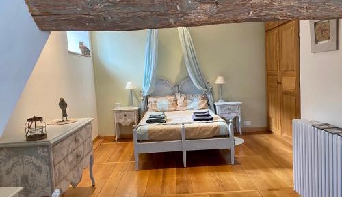 Double Room with Private Bathroom