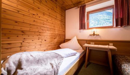 Single Room with Shower