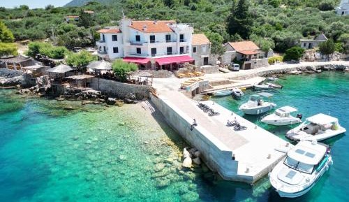 Double Room with Balcony with Sea View