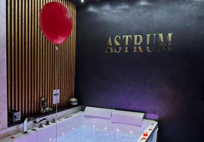 Deluxe Double Room with Bath