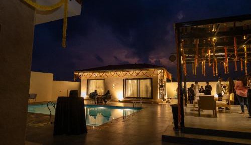 Deluxe Villa