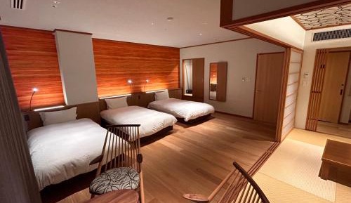 Triple Room with Bath