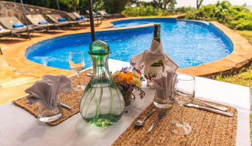 Deluxe King Room with Sofa Bed